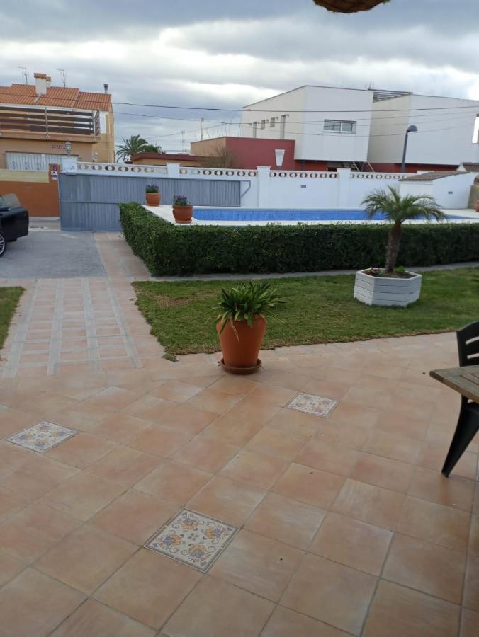 Las Palmeras Vinaros Exterior photo